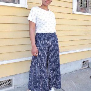 PASSION LILIE  NAUTICAL NAVY  PANTS  WIDE LEG w/Slit NWT Size L - FAIR TRADE